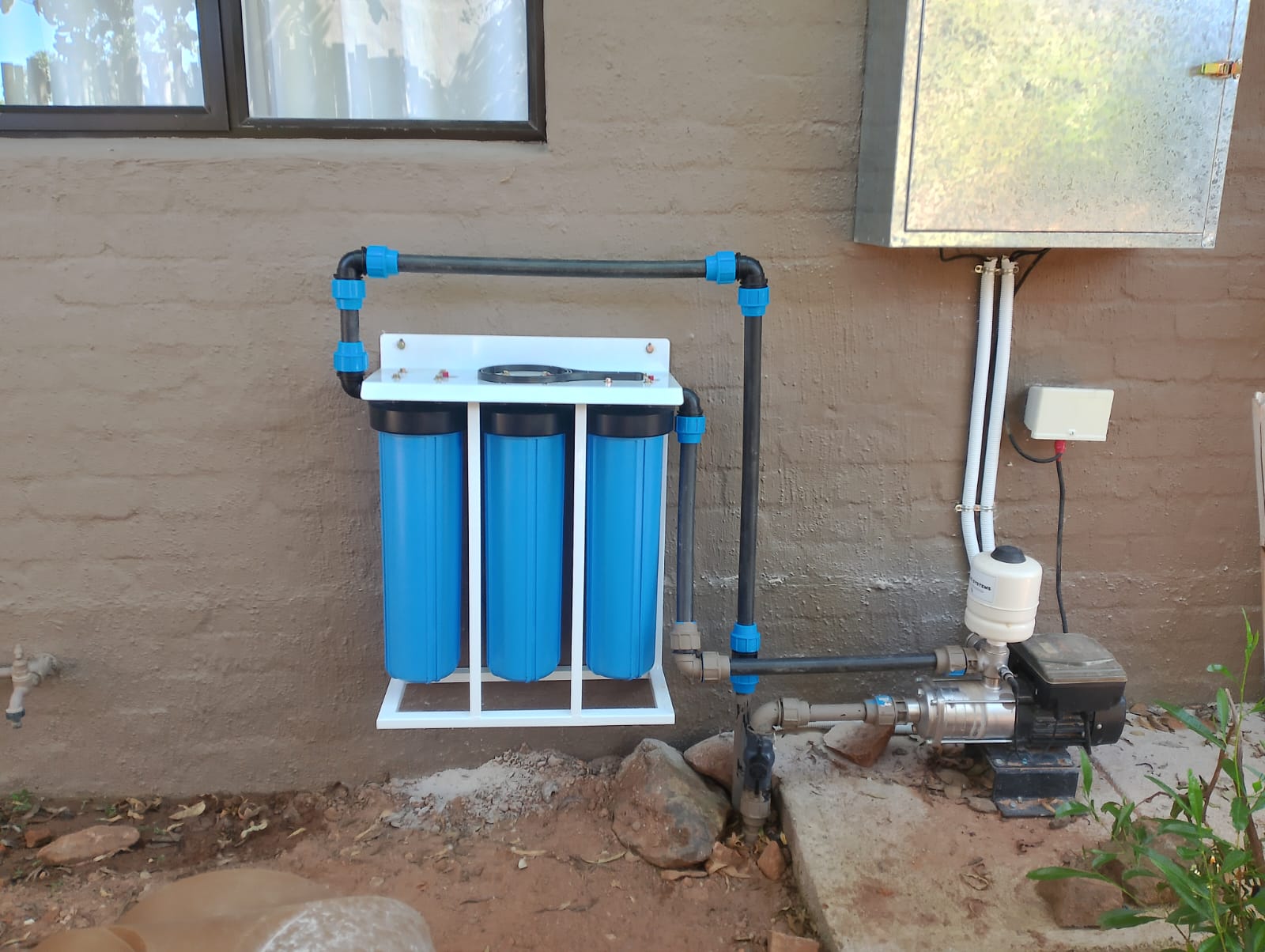 "Big Blue" - filter installation